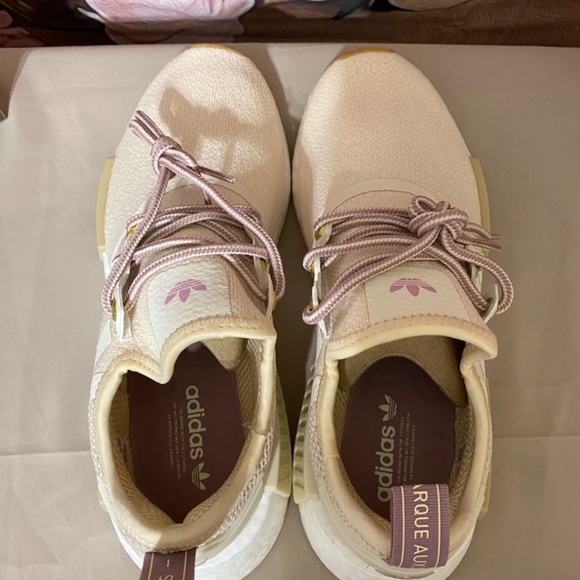 Adidas 7.5 NMD R1  Hybrid Hiker Magic Mauve GW9426 - Picture 7 of 14